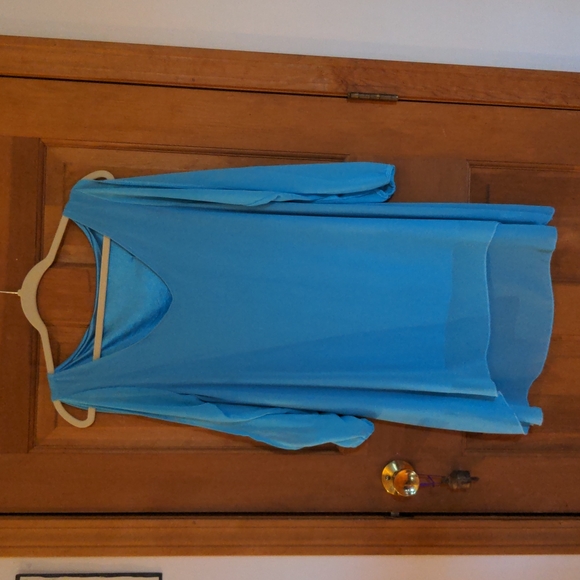 Amoin Tops - Aqua Amoin Long Open Sleeve Cold Shoulder Chiffon V Neck Tunic Blouse Size M